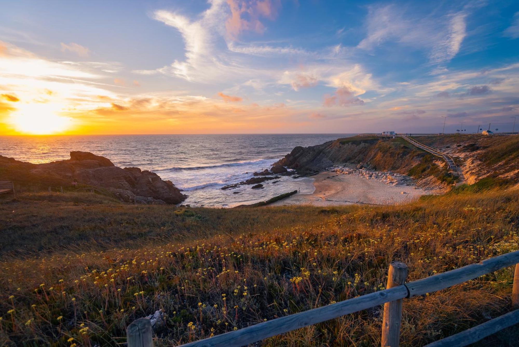 Hotel Kampaoh Sao Pedro De Moel Marinha Grande Zewnętrze zdjęcie